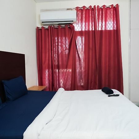 Hotel Green Villa - Near Anand Vihar Station 뉴델리 외부 사진