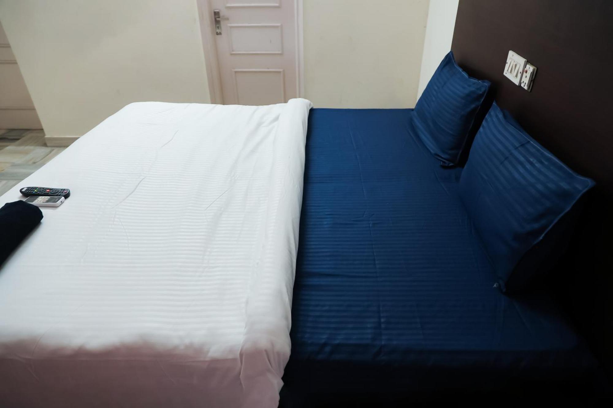 Hotel Green Villa - Near Anand Vihar Station 뉴델리 외부 사진