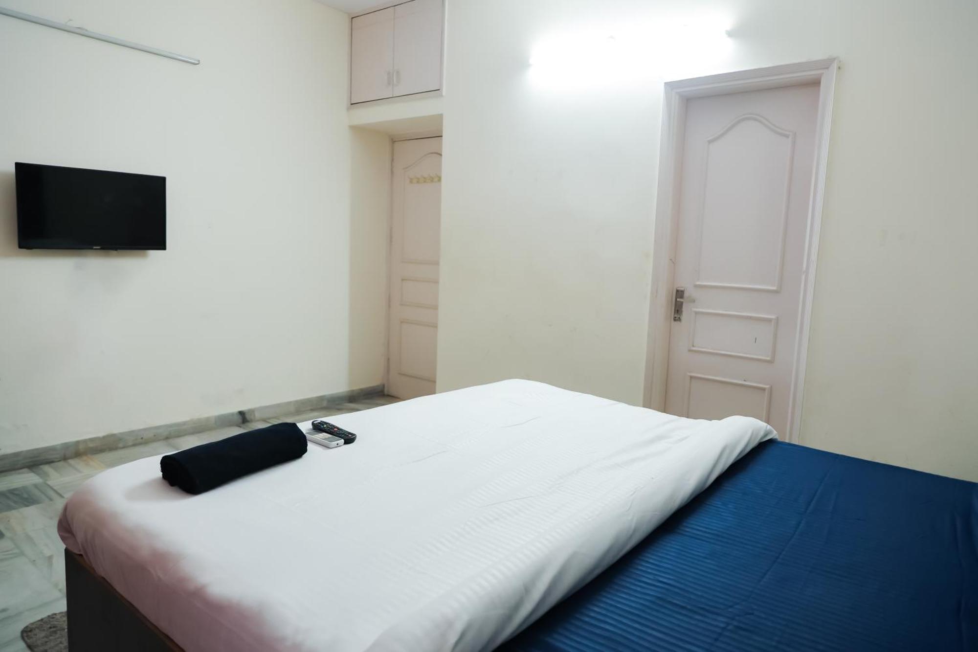 Hotel Green Villa - Near Anand Vihar Station 뉴델리 외부 사진